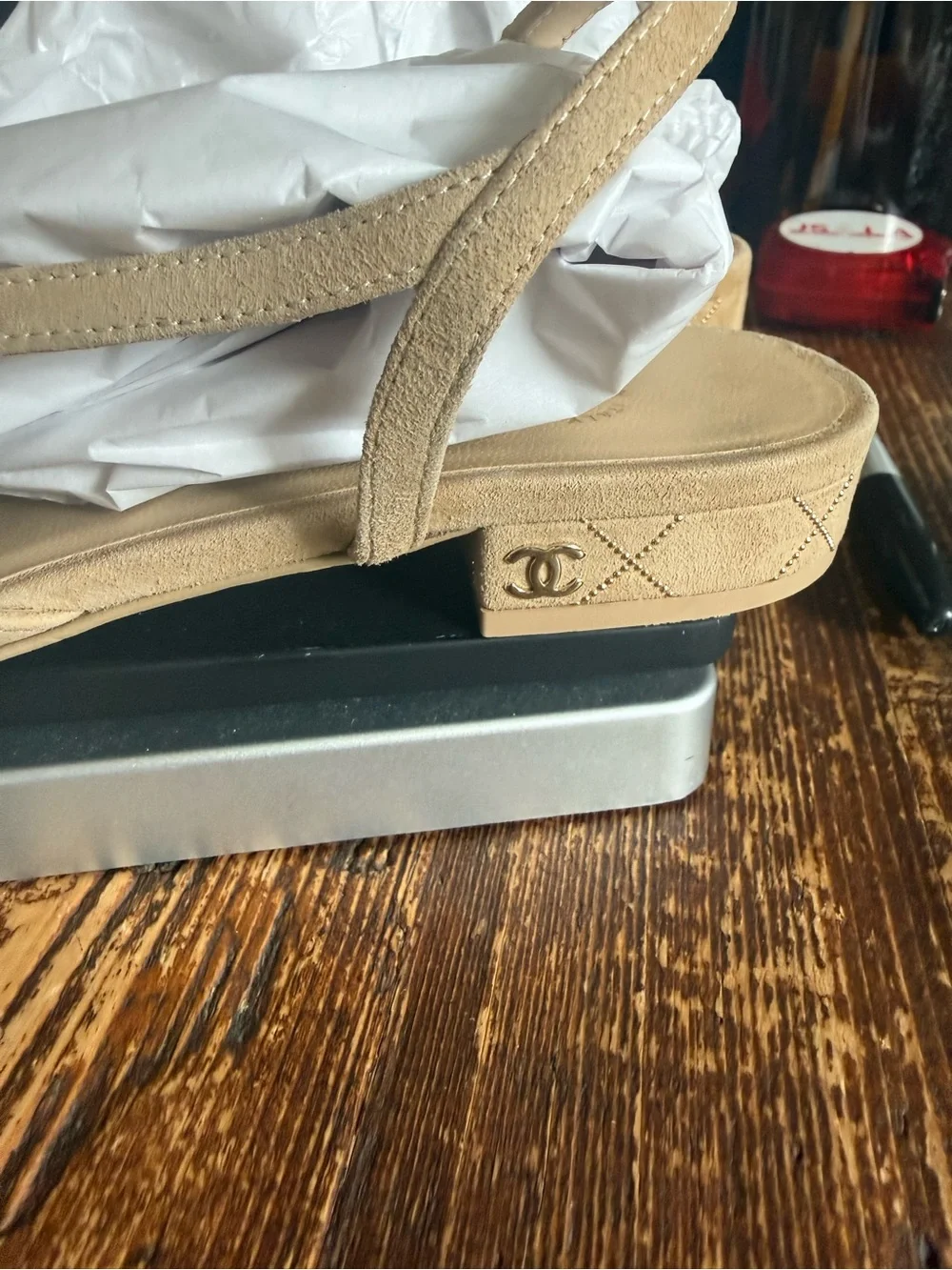 CHANEL Beige Quilted Slingback Flats with Black Cap Toe - Picture 10 of 11